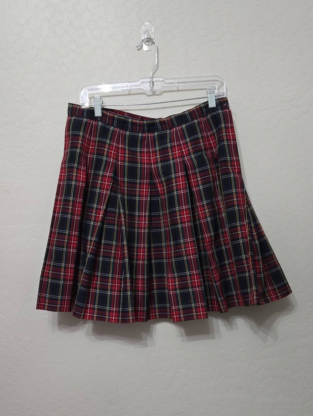 Dennis Uniform Juniors Plaid Skirt J9 Red Green Navy School Uniform H08360